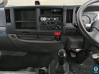 ISUZU ELF 2011