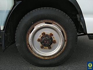 ISUZU ELF 2011