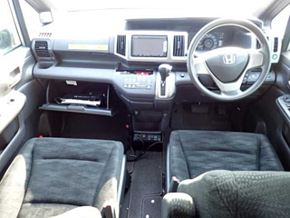 HONDA STEP WAGON 2014
