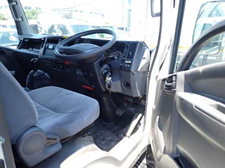 ISUZU ELF 2015