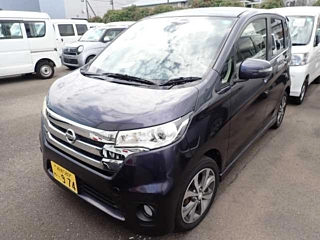 NISSAN DAYZ 2015
