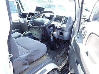 ISUZU ELF 2014