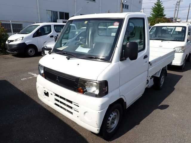 MITSUBISHI MINICAB TRUCK 2009
