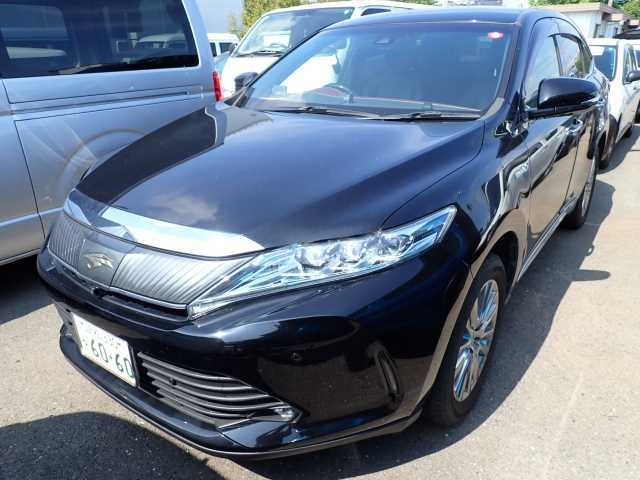 TOYOTA HARRIER 2018