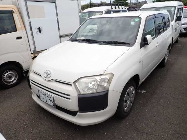TOYOTA SUCCEED 2015