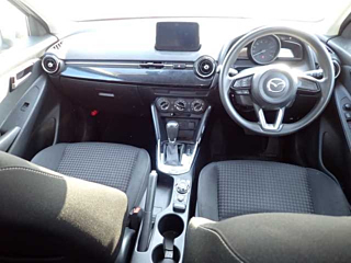 MAZDA DEMIO 2017