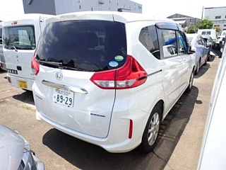 HONDA FREED 2019