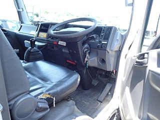 ISUZU ELF 2017