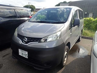 NISSAN NV200 2018