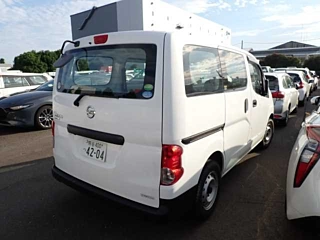 NISSAN NV200 2019
