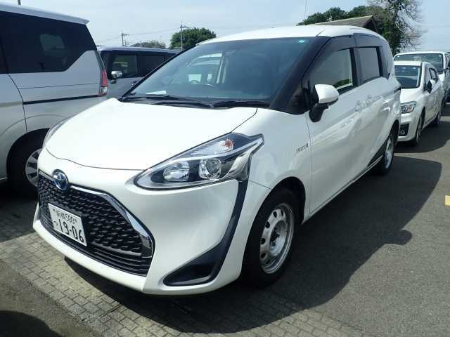 TOYOTA SIENTA 2019