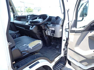 MITSUBISHI CANTER 2017