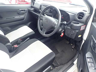 DAIHATSU MIRA E S 2019