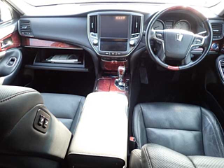 TOYOTA CROWN 2016