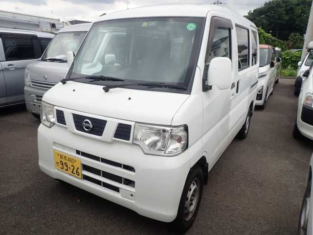 NISSAN CLIPPER VAN 2013