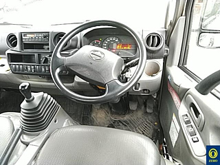 HINO DUTRO 2015