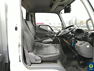 HINO DUTRO 2015