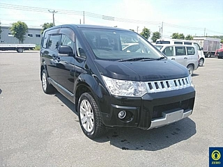 MITSUBISHI DELICA D5 2019