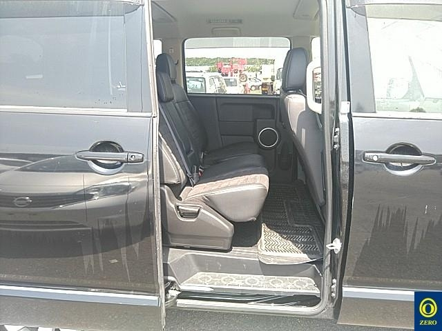 MITSUBISHI DELICA D5 2019