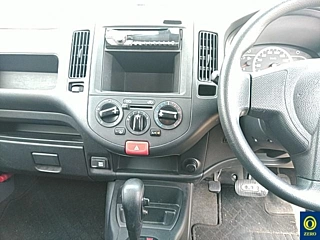 NISSAN AD 2021