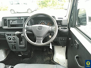 DAIHATSU HIJET VAN 2018