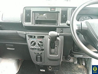 DAIHATSU HIJET VAN 2018