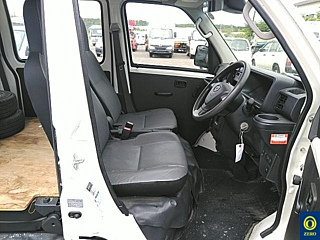 DAIHATSU HIJET VAN 2018