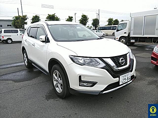 NISSAN X-TRAIL 2018