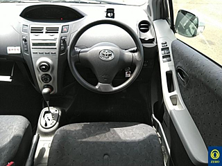 TOYOTA VITZ 2008