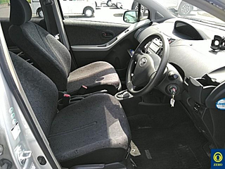 TOYOTA VITZ 2008