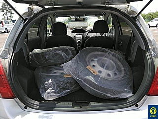TOYOTA VITZ 2008