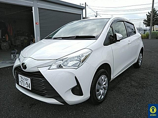 TOYOTA VITZ 2018