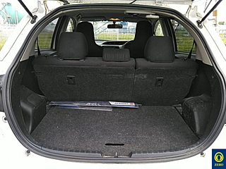 TOYOTA VITZ 2018