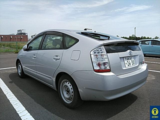 TOYOTA PRIUS 2010