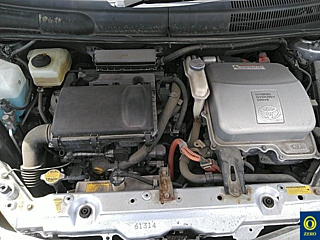 TOYOTA PRIUS 2010
