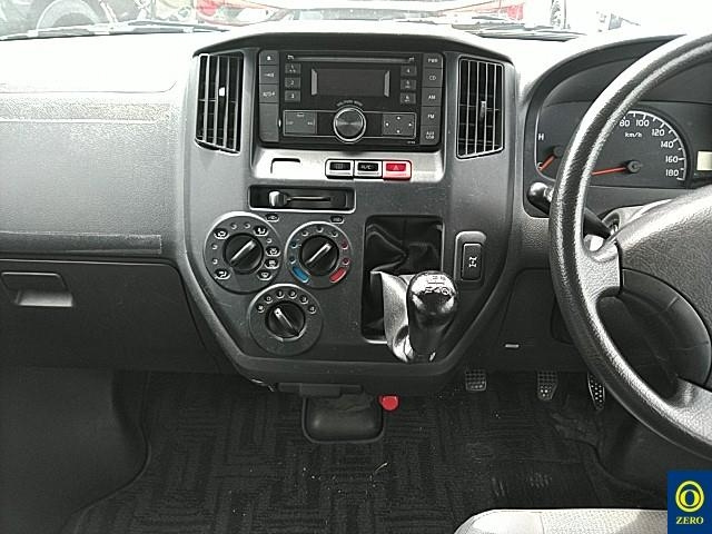 TOYOTA TOWN ACE VAN 2015