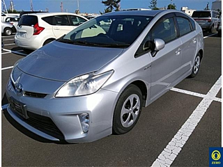TOYOTA PRIUS 2012