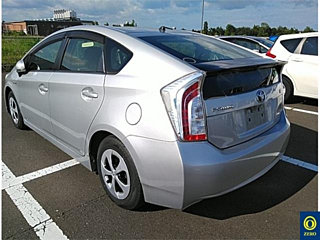 TOYOTA PRIUS 2012