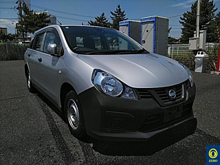 NISSAN AD 2019