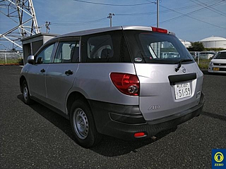 NISSAN AD 2011