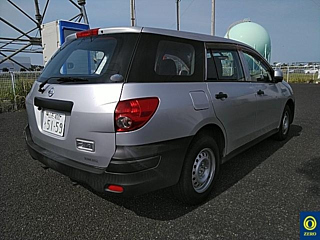 NISSAN AD 2011