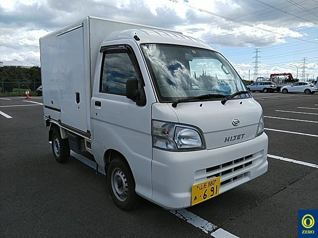 DAIHATSU HIJET TRUCK 2013