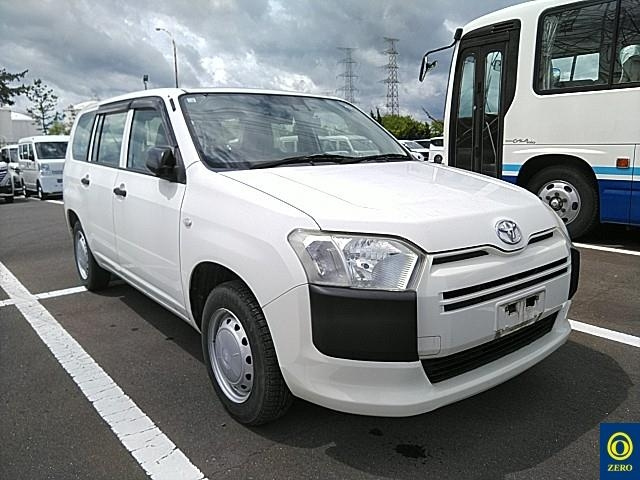 TOYOTA SUCCEED 2017