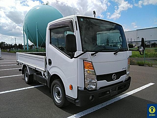 NISSAN ATLAS 2010