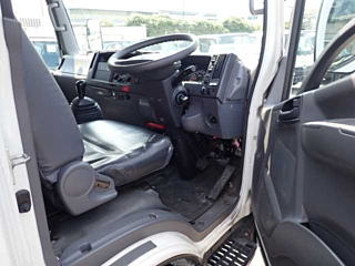 ISUZU ELF 2019