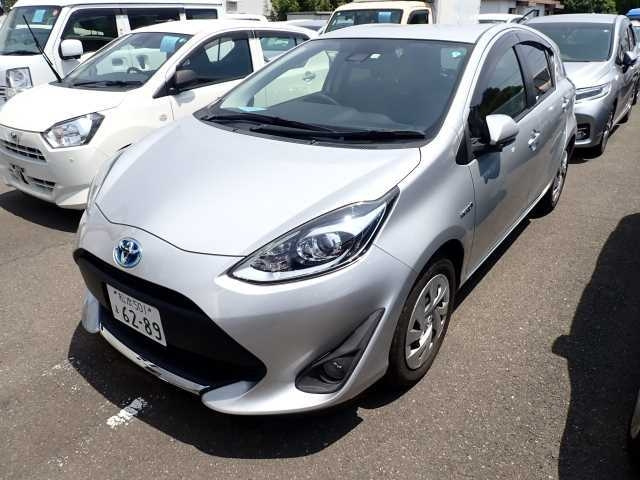 TOYOTA AQUA 2020