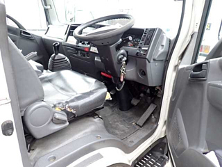 ISUZU ELF 2016