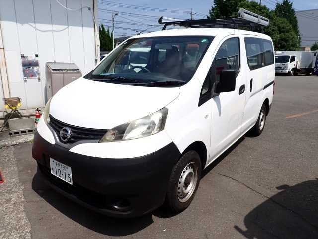 NISSAN NV200 2014