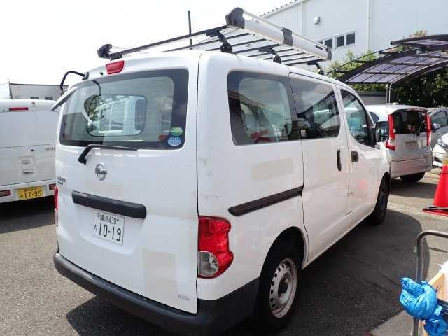 NISSAN NV200 2014