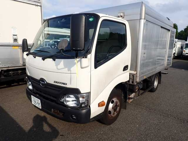 HINO DUTRO 2017